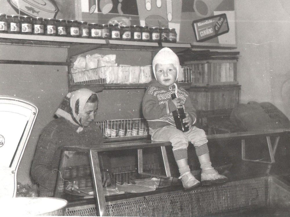 341447_1920219126957_6296069_o